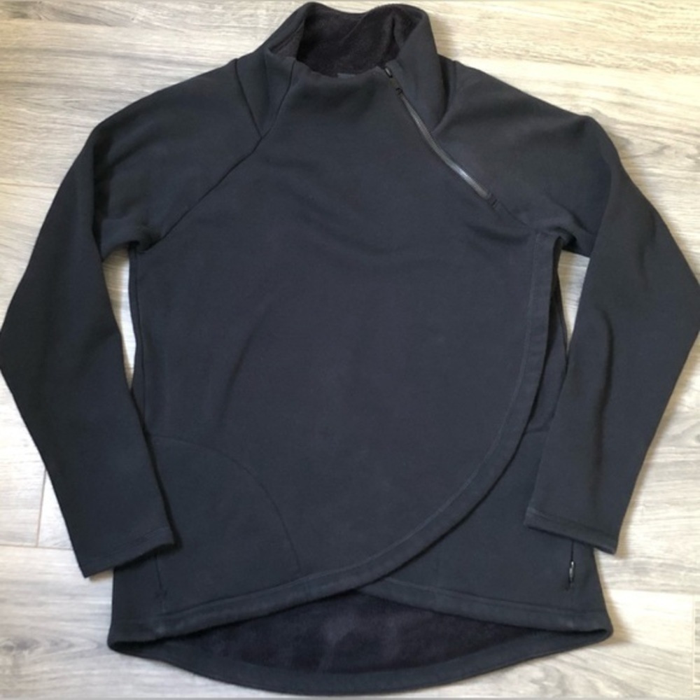 Athleta Pullover Black Sweatshirt - image 5